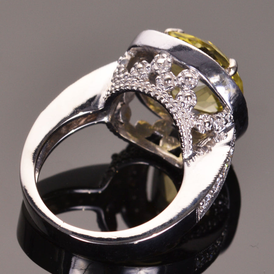 Lemon Topaz Diamond Girl Ring in 14k White Gold