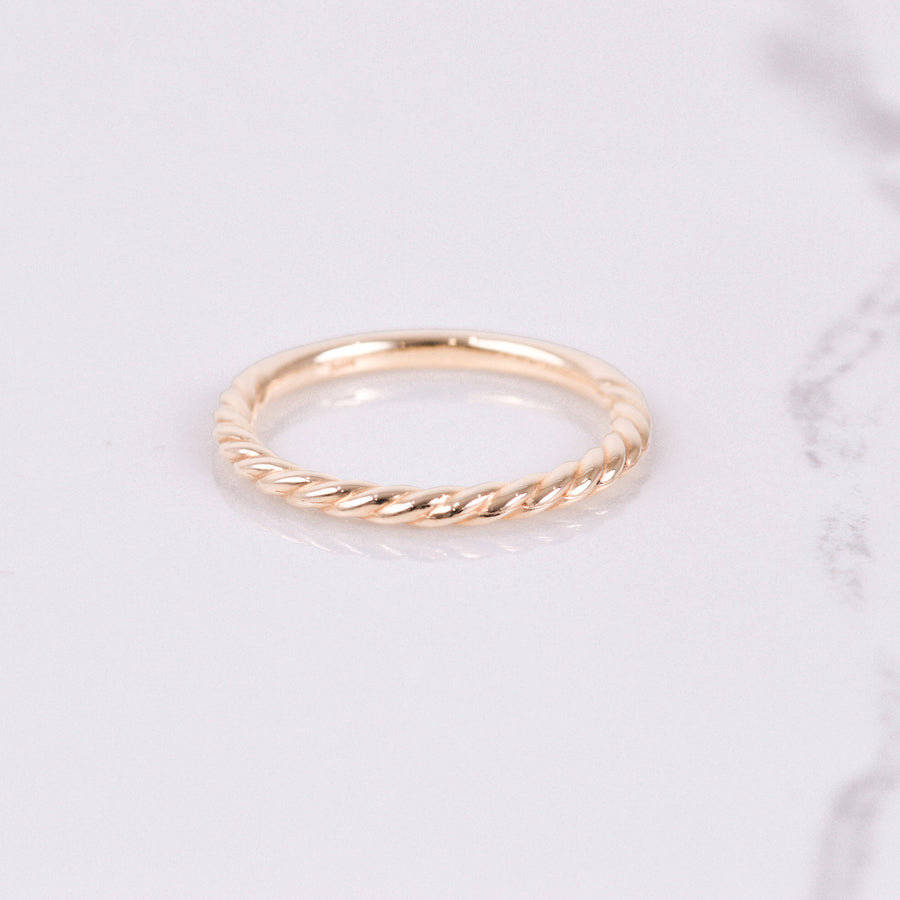yellow gold twist stackable band